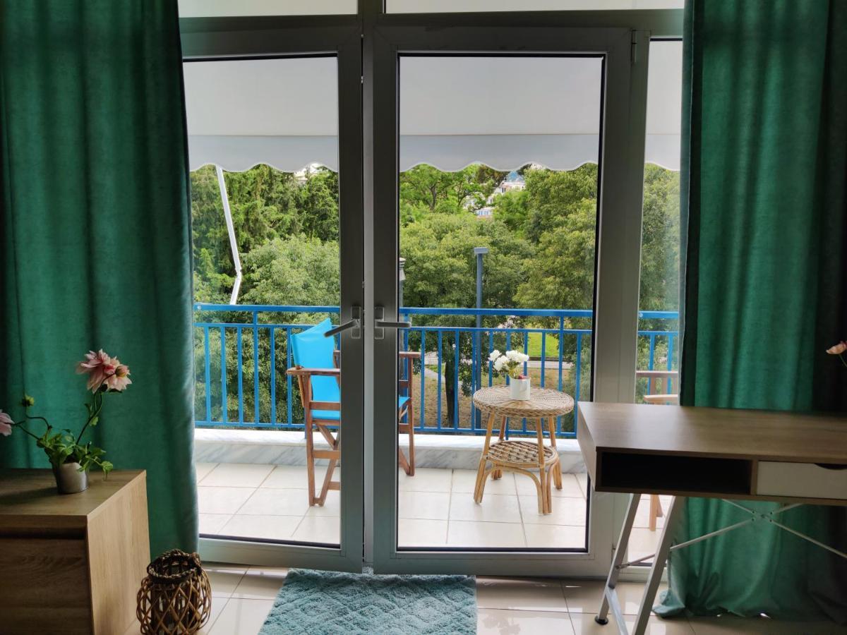 Hospitable Appartment In The Central Park, Ksanti Zewnętrze zdjęcie